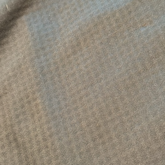 Marmot 1/4 Zip Lightweight Pullover (XL) - Picture 9 of 9